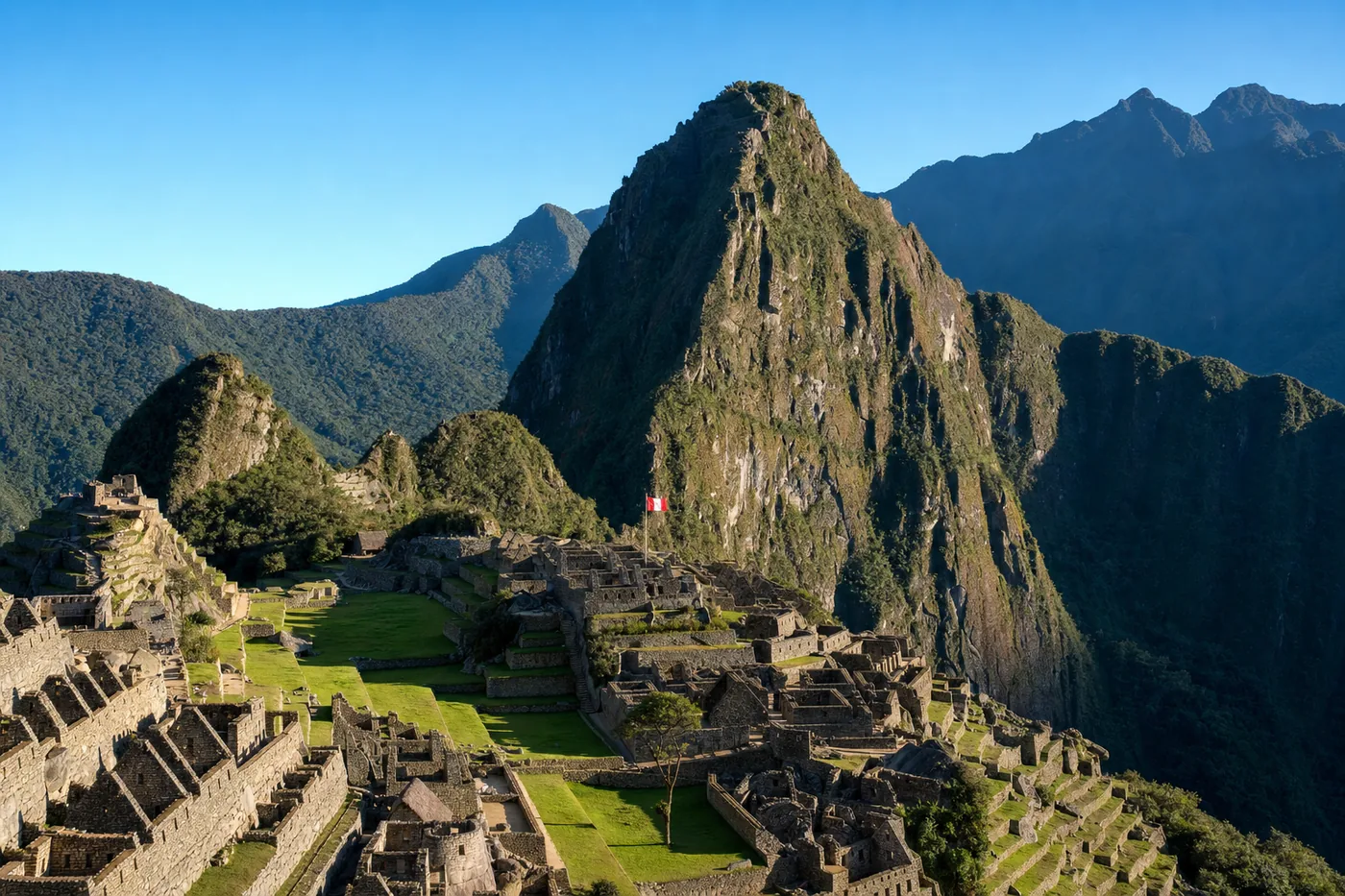 Kjent landemerke i Peru med landets flagg